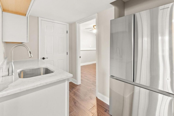 Butlers pantry in Cedarcrest, one of our our frederick treatment facilities